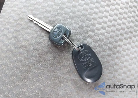 2013 Toyota Tacoma from USA, damaged, VIN 5TFTX4CN3DX032462